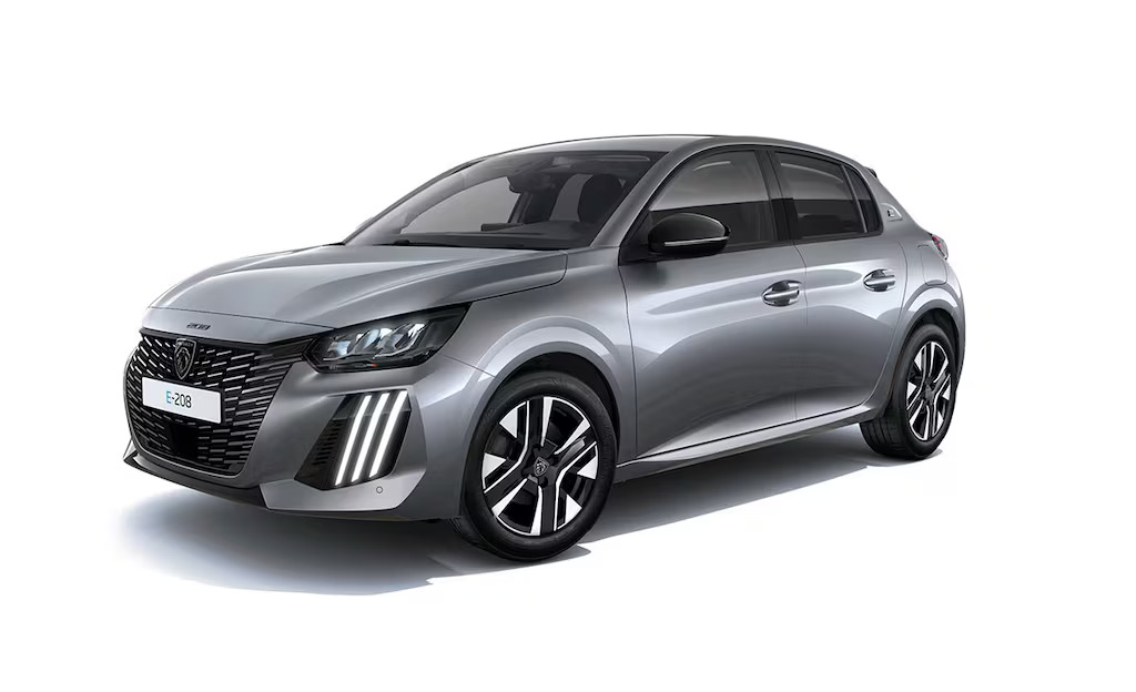 PEUGEOT 208